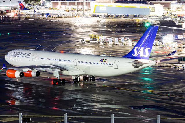 Airbus A340-300 (OY-KBD)