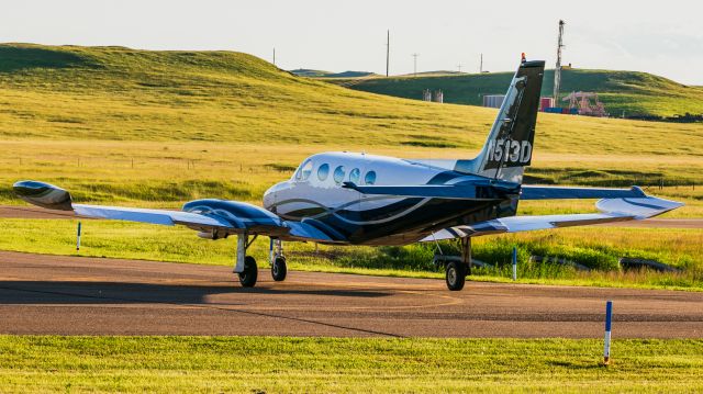 Cessna 340 (N513D) - N513D taxiing onto runway 31 at Dunn County Airport.
