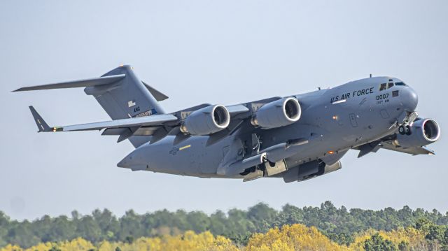 Boeing Globemaster III (96-0007) - One I haven't seen around here for a while