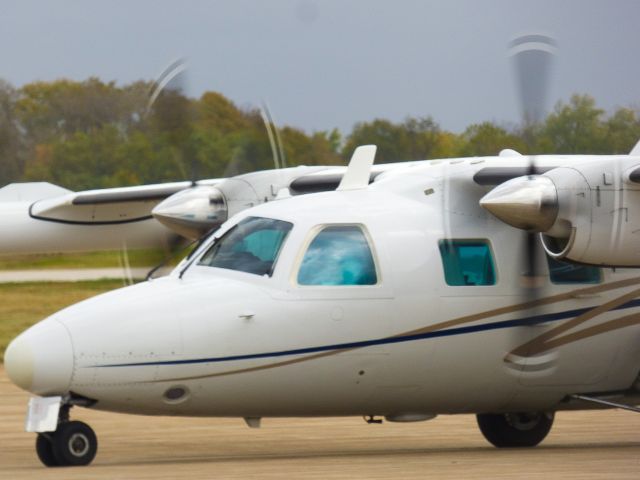 Mitsubishi MU-2 (N449BK) - Mitsubishi MU-2 taxiing in at ALN