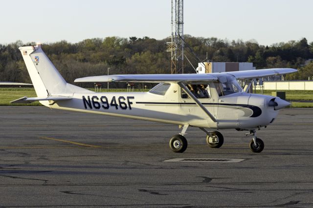 Cessna Commuter (N6946F)