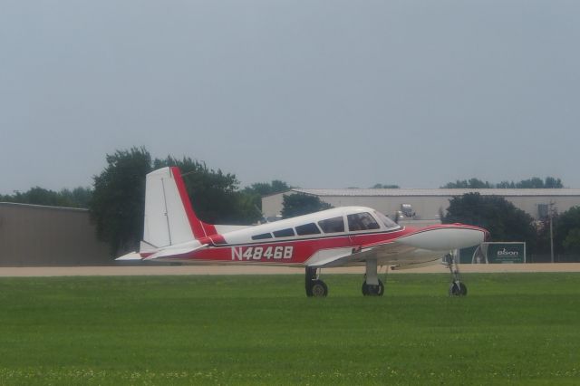 Cessna 310 (N4846B)