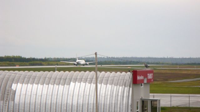 BOEING 767-200 (C-GKLY)