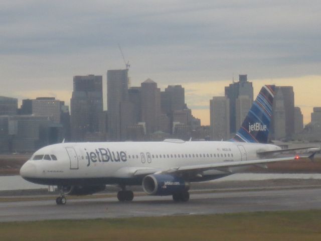 Airbus A320 (N621JB)