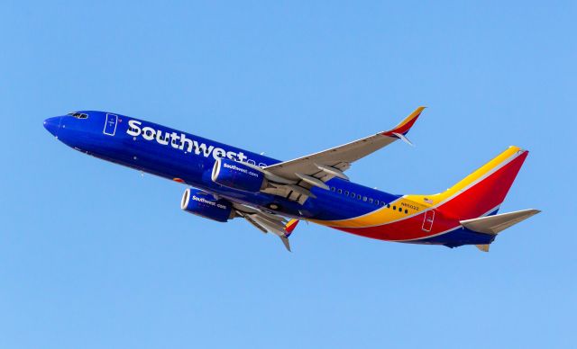 Boeing 737-800 (N8502Z) - Spotted at KPHX on May 18, 2020