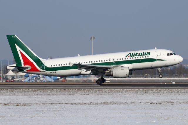 Airbus A320 (EI-IKG)