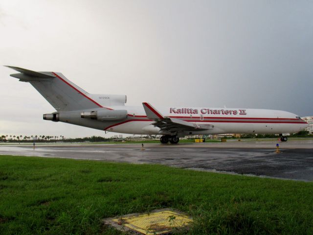 BOEING 727-200 (N729CK)