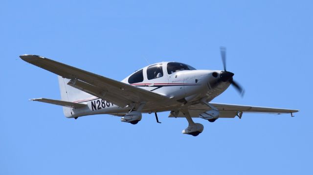 Cirrus SR-20 (N2881)