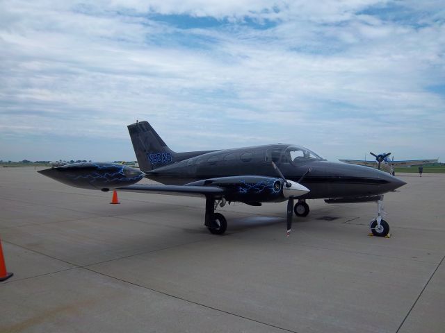 Cessna Chancellor (N33AD)