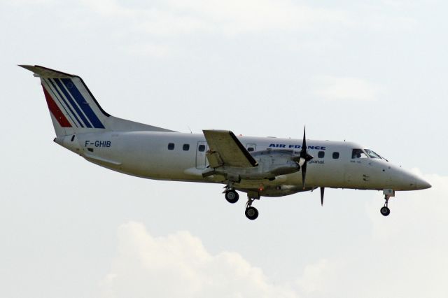 Embraer EMB-120 Brasilia (F-GHIB)