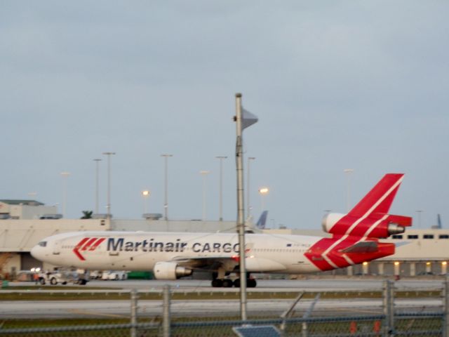 Boeing MD-11 (PH-MCR)