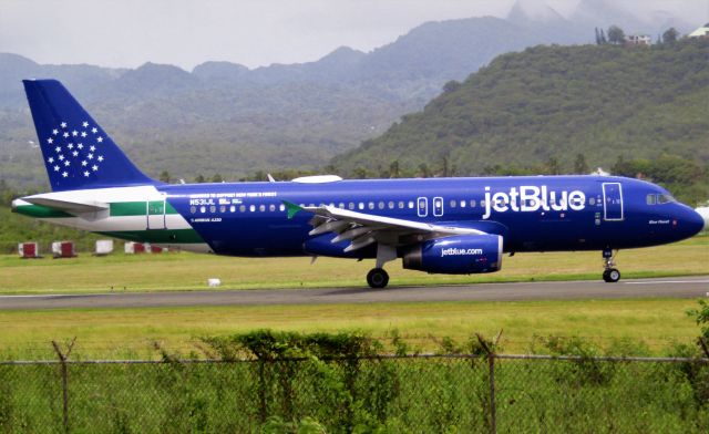 Airbus A320 (N531JL)