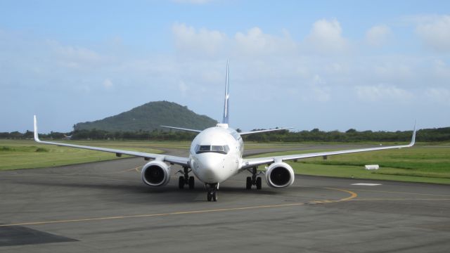 Boeing 737-700 (C-FJWS)