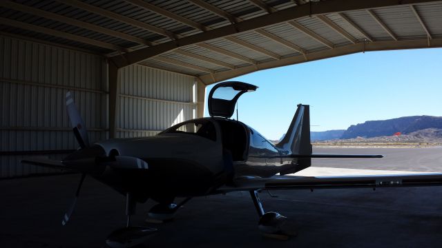 Cessna 400 (N1382V) - Lajitas