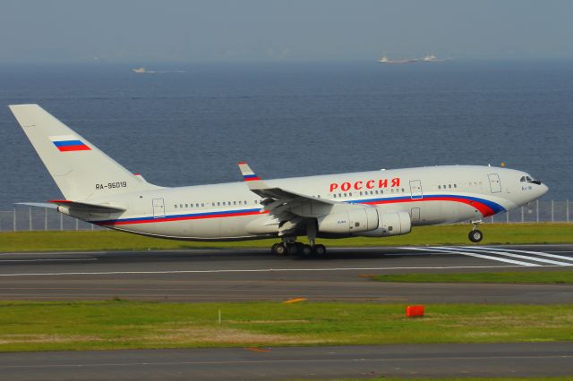 Ilyushin Il-96 (RA-96019)