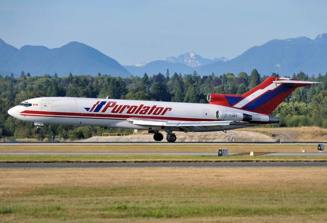 Boeing 727-100 (C-GQKF)