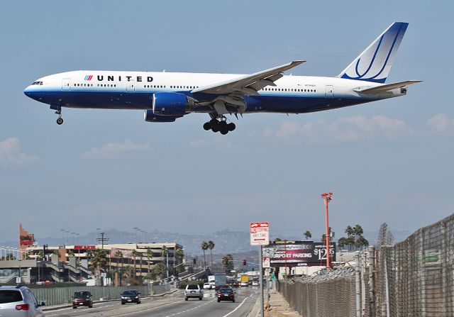 Boeing 777-200 (N794UA) - Seconds from landing at the LAX.