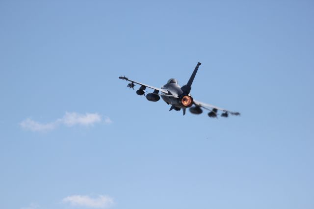 Lockheed F-16 Fighting Falcon — - This F16 from the Colorado National Guard at Buckley AFB was departing runway 14 on its way to bombing practice. It was zipping by me in afterburner at 250+ knots, so I found it difficult to get centered shots.