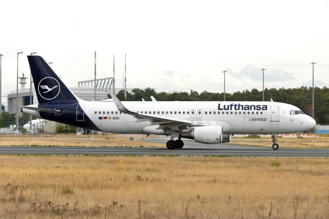Airbus A320 (D-AIZO)