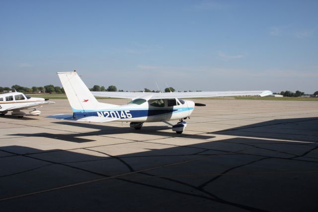 Cessna Cardinal (N20145)