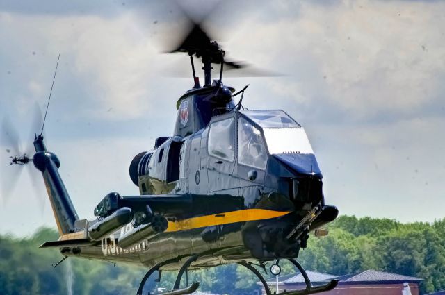 DEBORDE-ROLLAND Cobra — - A Sky Soldiers AH-1 Cobra hovers in front of the crowd at a Robins AFB Open House airshow.