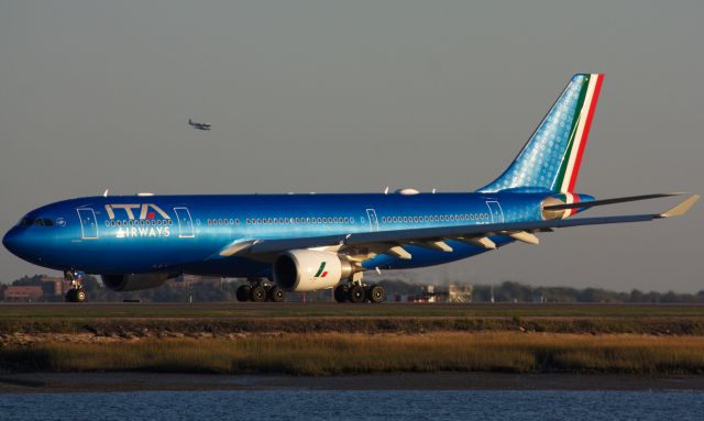 Airbus A330-200 (EI-EJM)