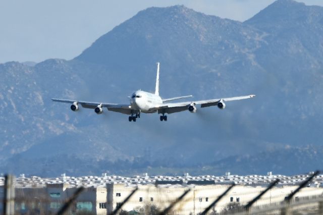 Boeing 707-300 (N707MQ) - What a beauty. 02-05-23