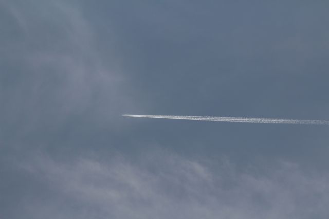 HA-LPQ — - Airbus A320-232, Wizz Air, flying at cruise altitude above Nieuwkoop. The aircraft is on route from Katowice (Poland) to London Luton (England).