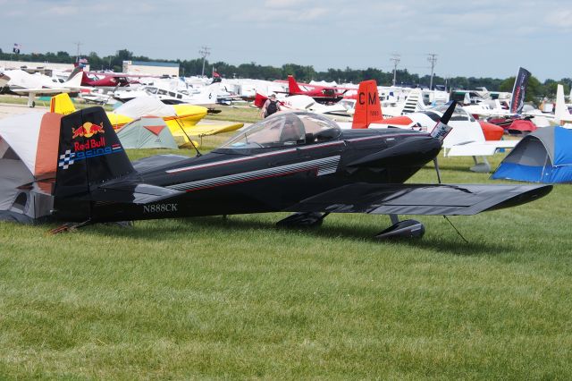 Vans RV-8 (N888CK)