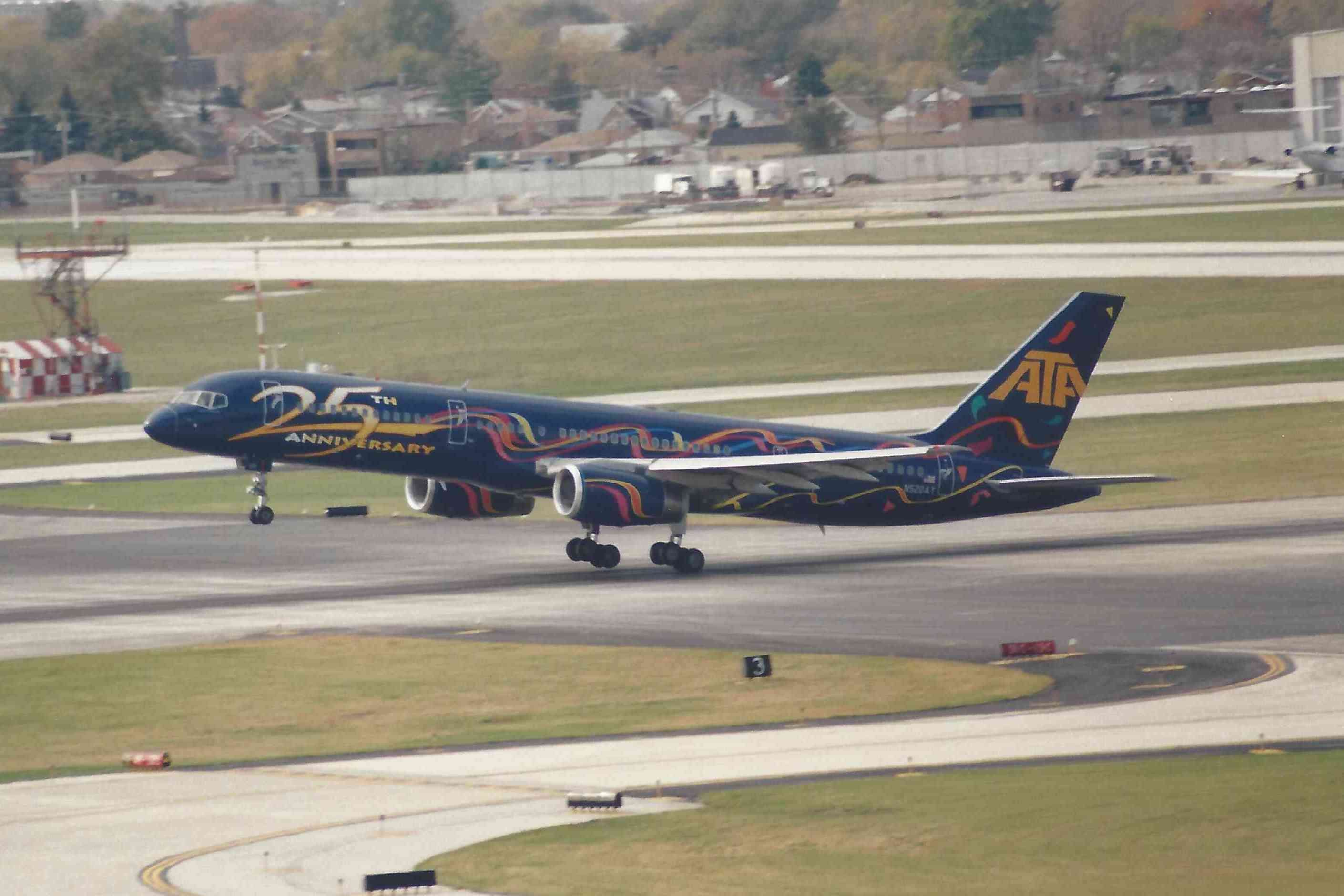 Boeing 757-200 (N520AT)