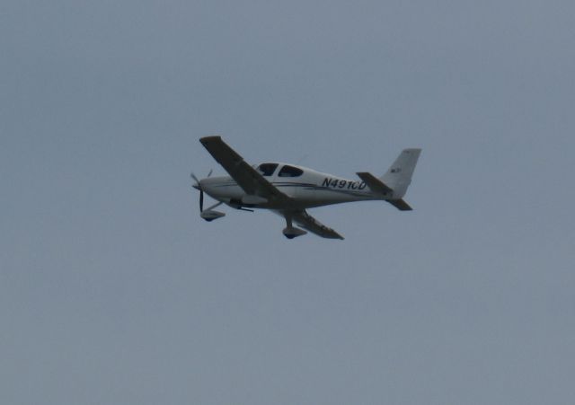 Cirrus SR-22 (N491CD)