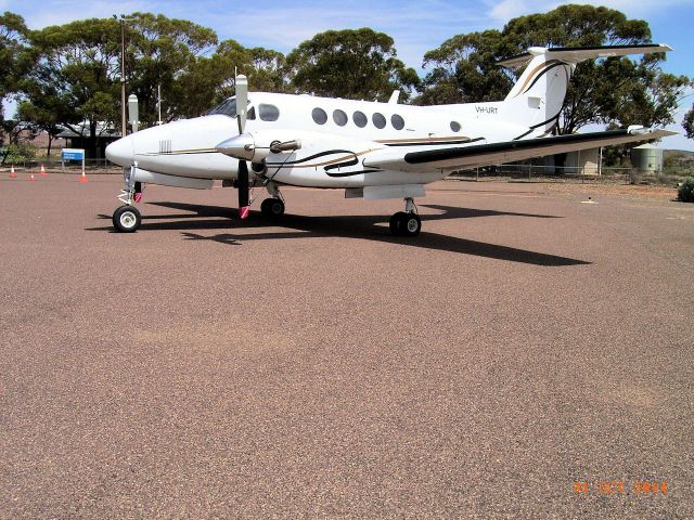 Beechcraft Super King Air 200 (VH-URT)