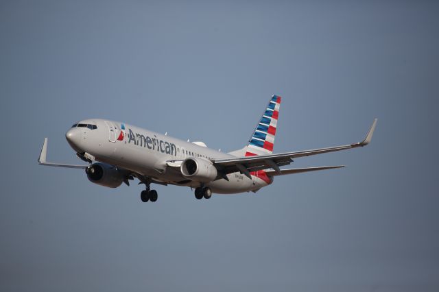 Boeing 737-800 (N959NN)