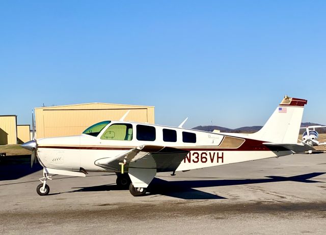 Beechcraft Bonanza (36) (N36VH)