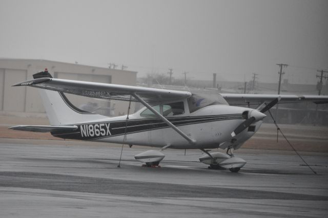 Cessna Skyhawk (N1865X)