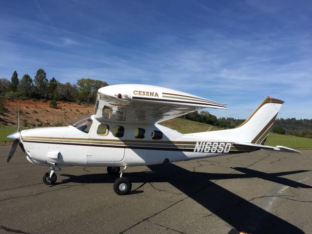 Cessna P210 Pressurized Centurion (N168SD)