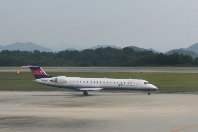 Canadair Regional Jet CRJ-700 (JA05RJ)