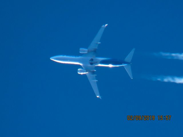 Boeing 737-800 (N590AS)