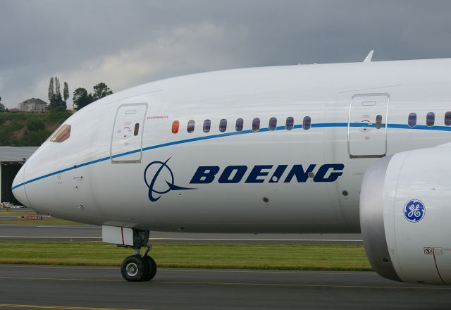 Boeing 787-8 (N787FT) - First GE powered 787 seen at BFI after a certification test flight.