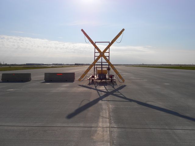 — — - Runway Closure Marker At End Of Runway 28C - 10C At OHare, Which Is Underconstruction.