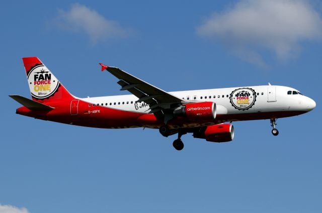 Airbus A320 (D-ABFK)