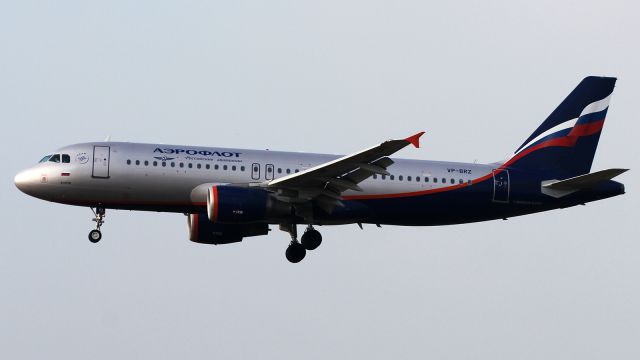 Airbus A320 (VP-BRZ)