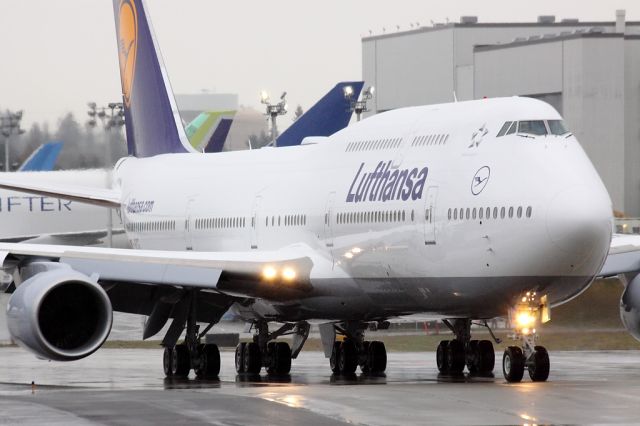 Boeing 747-200 (D-ABYG) - Lufthansa 747-8i D-ABYG ready to takeoff on first flight at Paine Field January 23, 2013.