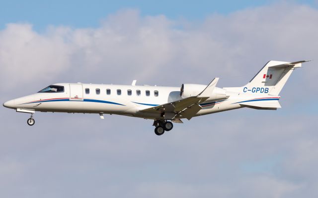 Learjet 45 (C-GPDB)
