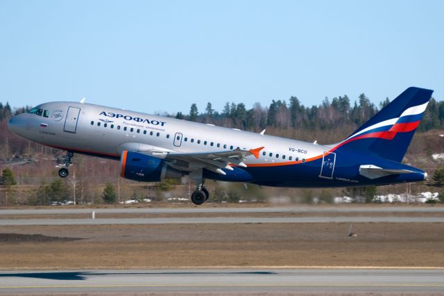 Airbus A320 (VQ-BCO)