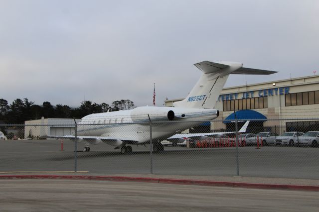 Bombardier Challenger 300 (N825CT) - KMRY - Monterey Jet Center AM - all quiet on the western front...