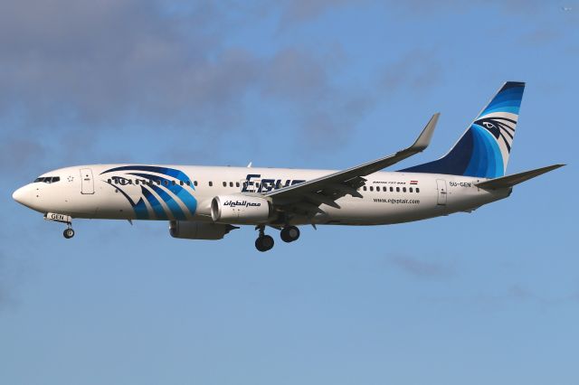 Boeing 737-800 (SU-GEN)