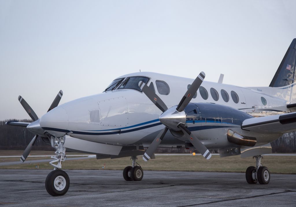 Beechcraft King Air 100 (VTE604)