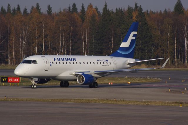 Embraer 170/175 (OH-LEE)