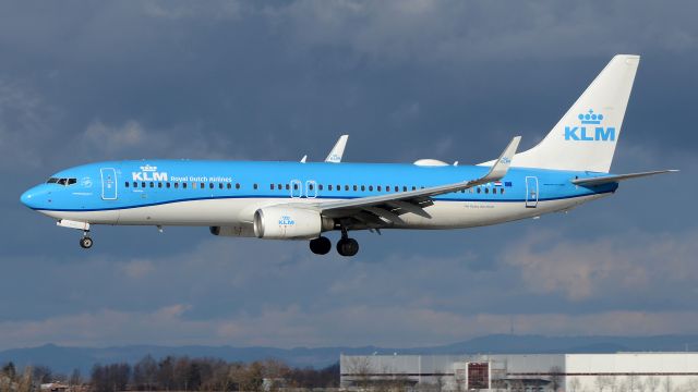 Boeing 737-800 (PH-BCA) - Boeing 737-8K2 KLM, Prague, Feb 1, 2024